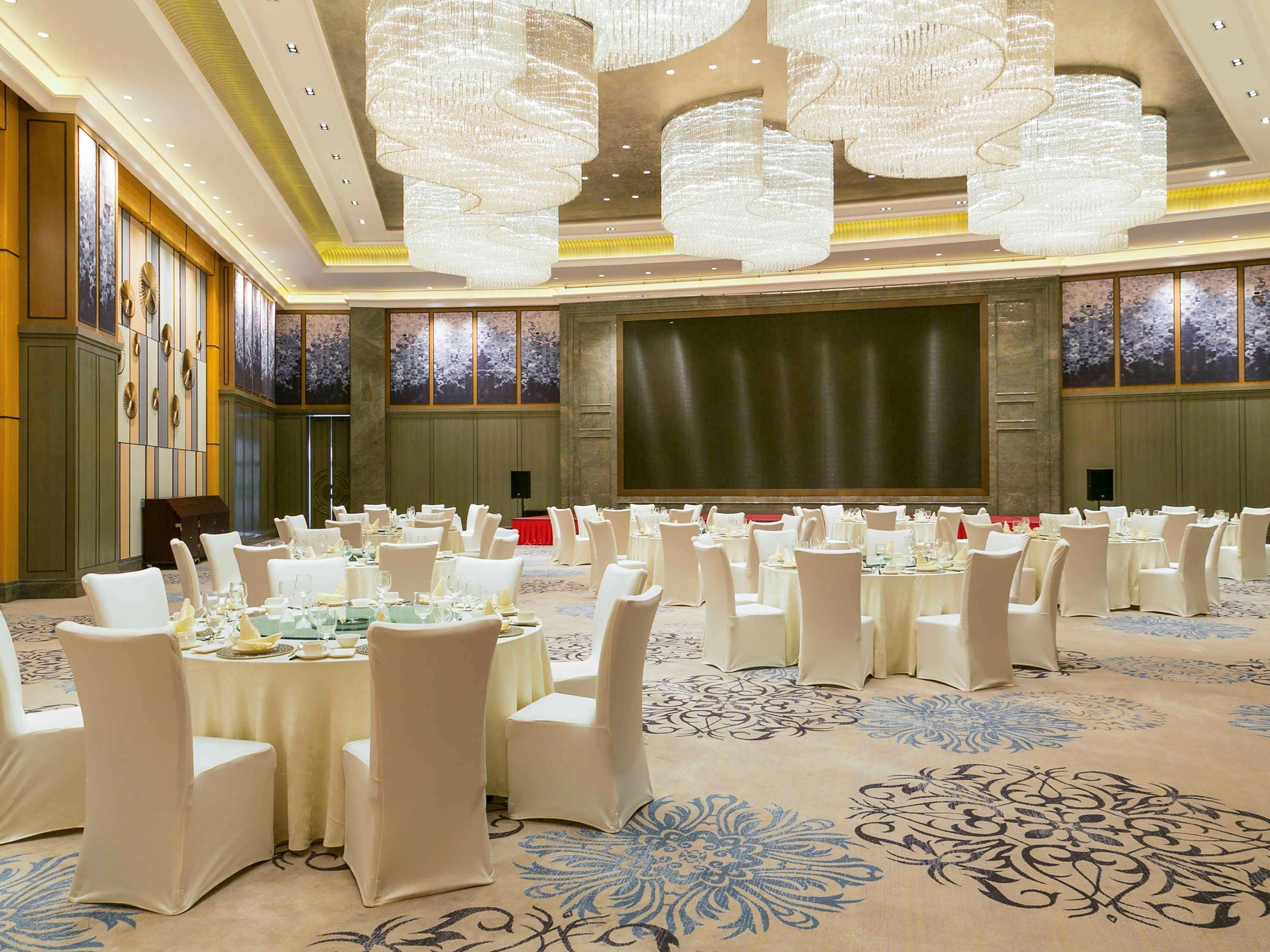 Grand Mercure Zhengzhou West Exterior foto